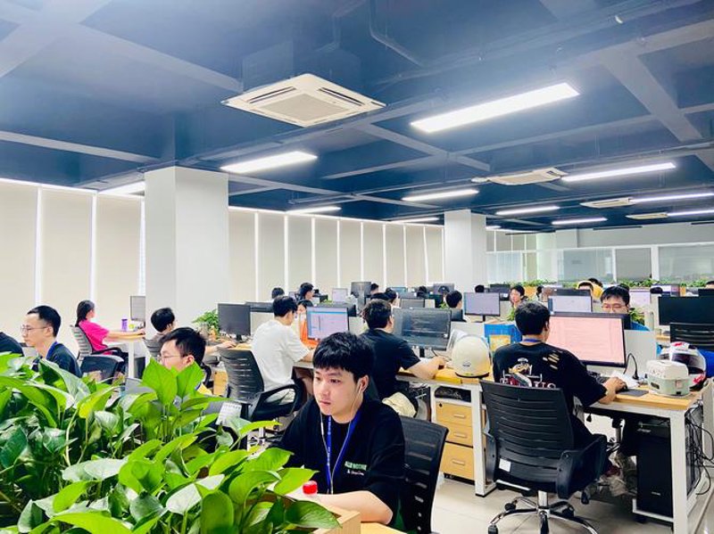 店铺装修新技巧:打造引人流连忘返的空间